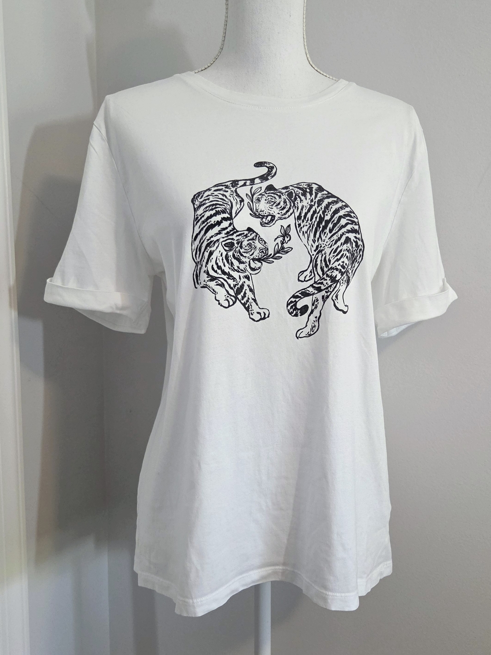 ABLE Gloria Graphic Short-Sleeve Tiger Tee Shirt - Medium